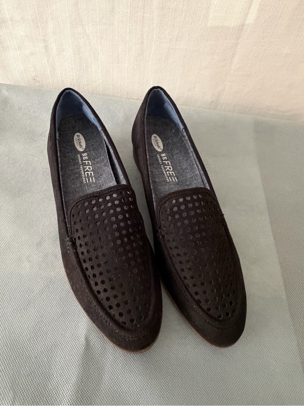 Dr. Scholl’s Women’s Size 8M Be Free Perforated Suede Loafers Brown(B169)